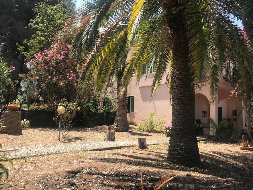 Residenza Crivo Aparthotel Parghelia Luaran gambar