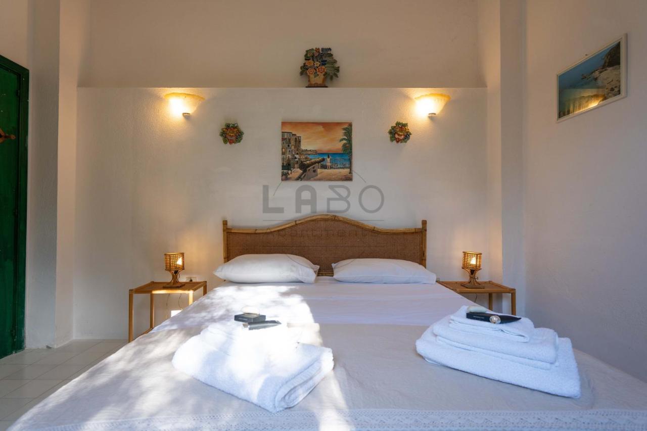 Residenza Crivo Aparthotel Parghelia Luaran gambar